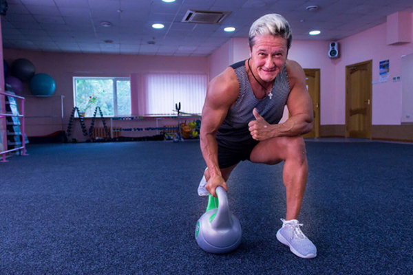 История пауэрлифтера Анны Куркуриной: стать самой сильной в мире и тратить все на спасение животных  