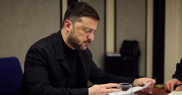 Зеленський про репараційний кредит: Росія повинна бачити, що Україна забезпечена грошима 