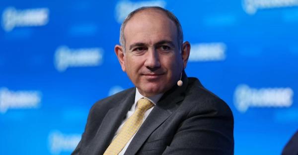 Літак Пашиняна не зміг сісти в Москві через закритий повітряний простір, &mdash; ЗМІ 