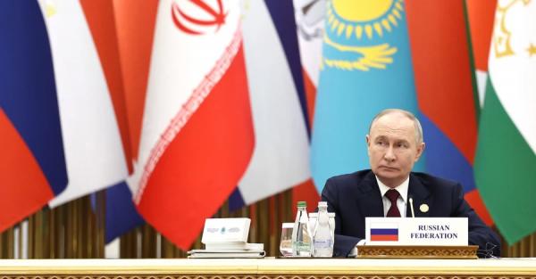 Росія і не прийме, і не відхилять мирний план України та США з 20 пунктів, - Bloomberg 