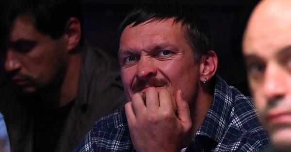 Усик очолив рейтинг найкращих боксерів світу у надважкій вазі