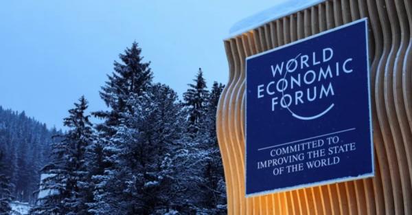 Економічний форум у Давосі: засновник пішов у відставку, а делегація США орендувала церкву 