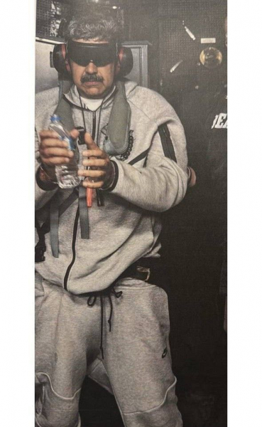 Трамп показав перше фото Мадуро після затримання   