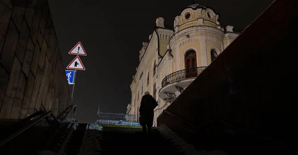 В Україні не збираються скасовувати комендантську годину 