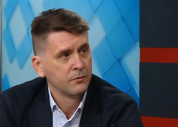 Олександр Коваленко: В Абу-Дабі наразі розглядають другорядні питання, а не головні 