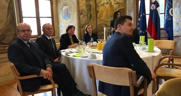 Зеленський призначив посла України в Грузії після чотирирічної перерви 