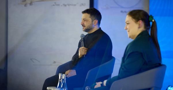 Зеленський назвав російську енергетику законною військовою ціллю України 