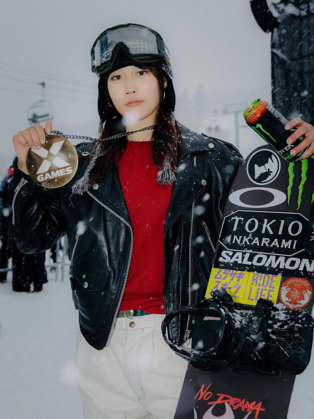 Прыжок самурая, секссимвол на льду и триумф наследницы кинодивы: топ5 мгновений Олимпиады  