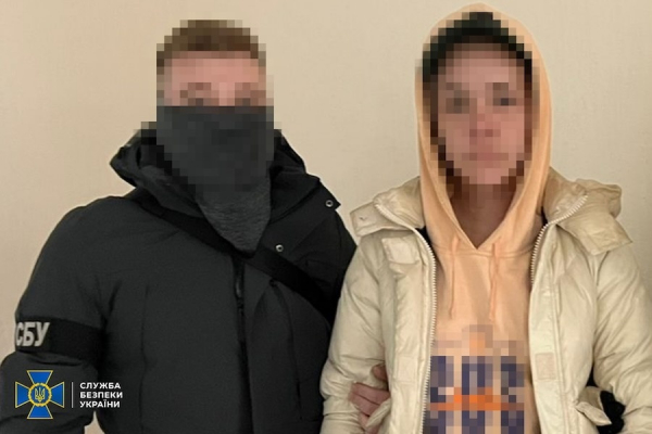 Державна зрада під час війни: жителі Ізмаїла реєстрували Starlink для росіян (відео) Державна зрада під час війни: жителі Ізмаїла реєстрували Starlink для росіян (відео)