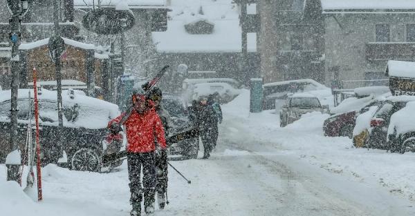 Изза сильного снегопада в Италии на Олимпиаде2026 пришлось перенести соревнования по нескольким видам спорта  