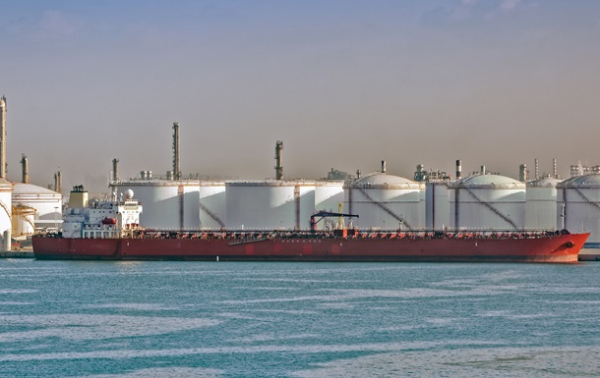 Саудовская нефть хлынула в Китай после рекордных скидок Саудовская нефть хлынула в Китай после рекордных скидок