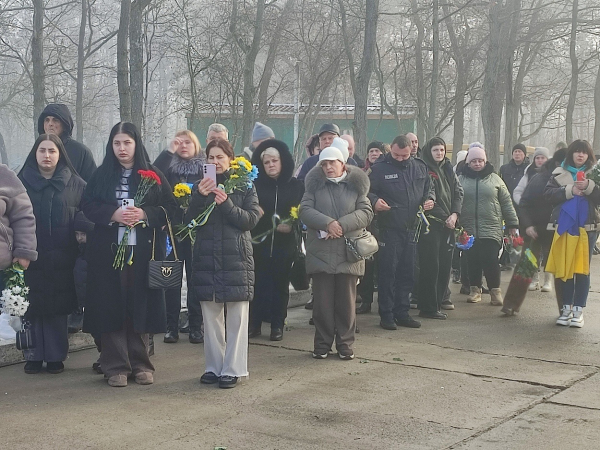 У четверту річницю повномасштабного вторгнення рф в Україну Ізмаїл вшанував пам'ять полеглих воїнів У четверту річницю повномасштабного вторгнення рф в Україну Ізмаїл вшанував пам'ять полеглих воїнів