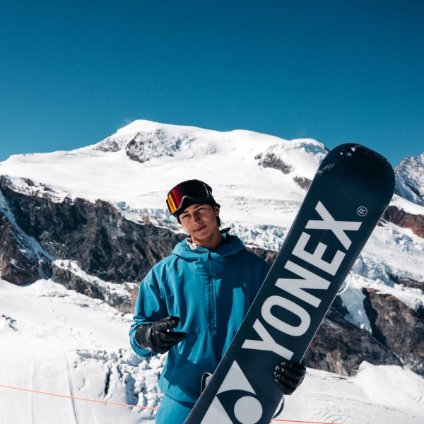 Прыжок самурая, секссимвол на льду и триумф наследницы кинодивы: топ5 мгновений Олимпиады  