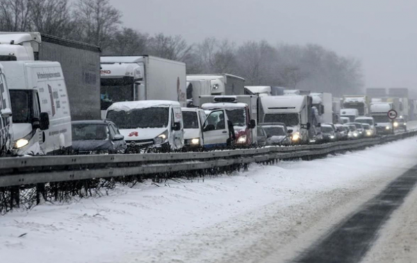 Из-за непогоды на трассе Одесса-Рени ограничат движение транспорта