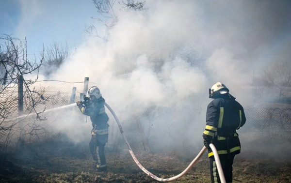 Дроны РФ массированно накрыли пригороды Одессы