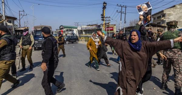 Як живуть в Ірані сьогодні: м'ясо по 17 доларів, обвал валюти та життя під жорсткими заборонами Як живуть в Ірані сьогодні: м'ясо по 17 доларів, обвал валюти та життя під жорсткими заборонами