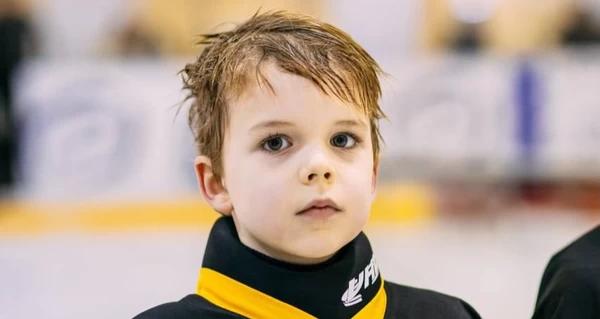 Жертвами удару РФ по Харкову став 9річний хокеїст "Білого Барса" та його мама