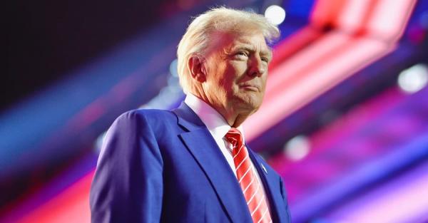 Трамп звинуватив Зеленського у піарі на допомогу з Іраном Трамп звинуватив Зеленського у піарі на допомогу з Іраном