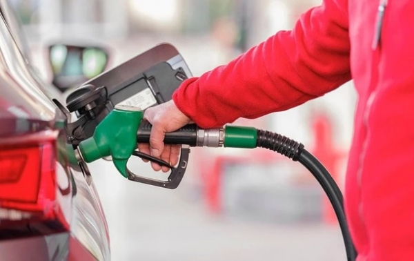 Бензин по 100 грн? Прогнозы по стоимости топливаСюжет