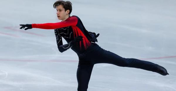Впервые за 17 лет украинский фигурист установил рекорд на чемпионате мира Впервые за 17 лет украинский фигурист установил рекорд на чемпионате мира