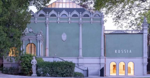 ЄС погрозив зупинити фінансування Венеційської бієнале через повернення Росії 