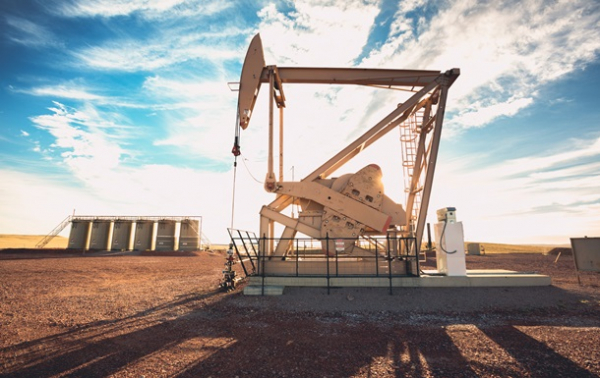 Нефтяные доходы Кремля упали до четырехлетнего минимума - МЭА