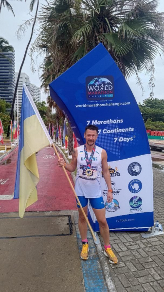 7 континентів, 7 марафонів, 7 днів: як українець Максим Кривенко пробігся по планеті