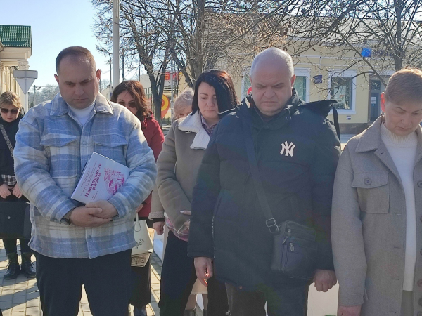 Ізмаїл відзначив 212-ту річницю з Дня народження Тараса Шевченка Ізмаїл відзначив 212-ту річницю з Дня народження Тараса Шевченка