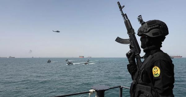 Ормузька протока в блокаді: 700 суден застрягли в очікуванні великої війни 