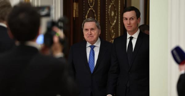 Ушаков заявив про цікаві пропозицій США щодо закінчення війни в Україні 