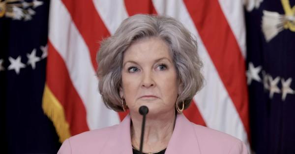 Керівниця апарату Білого дому Сьюзі Вайлз повідомила про смертельну хворобу  