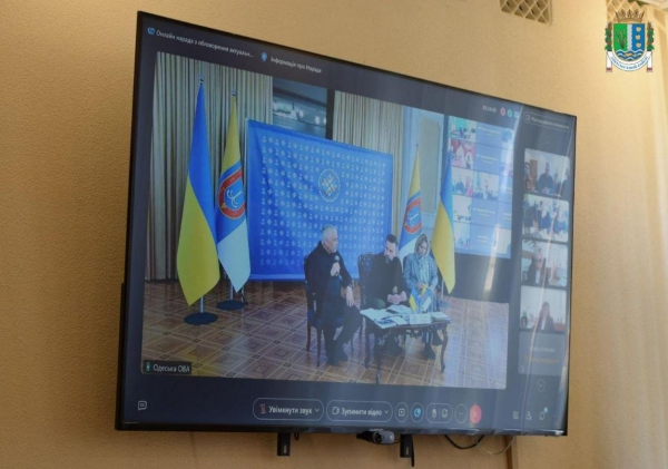 Питання аварійної дамби на Дунаї та стан озер потребують нагального вирішення Питання аварійної дамби на Дунаї та стан озер потребують нагального вирішення