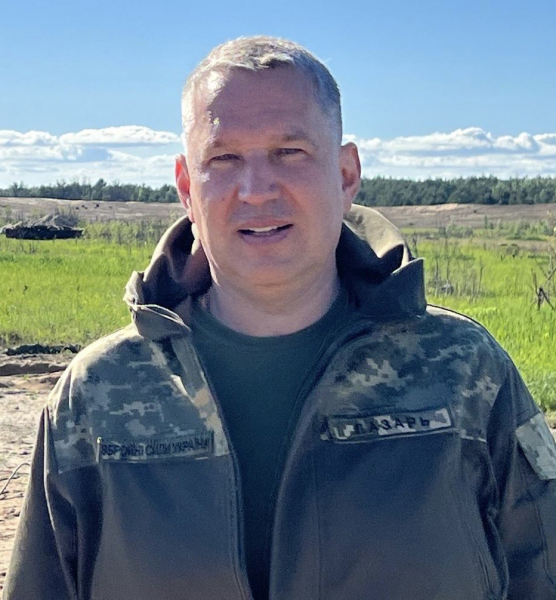 Сто днів Михайла Федорова: хто дає поради наймолодшому міністру оборони України 