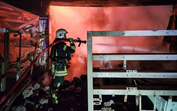 Удар по Одесской области: вспыхнули пожары в порту и на складах