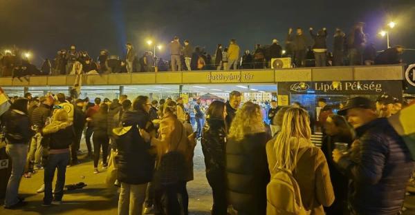 У Будапешті натовп святкував поразку Орбана і перемогу Мадяра, — відео У Будапешті натовп святкував поразку Орбана і перемогу Мадяра, — відео