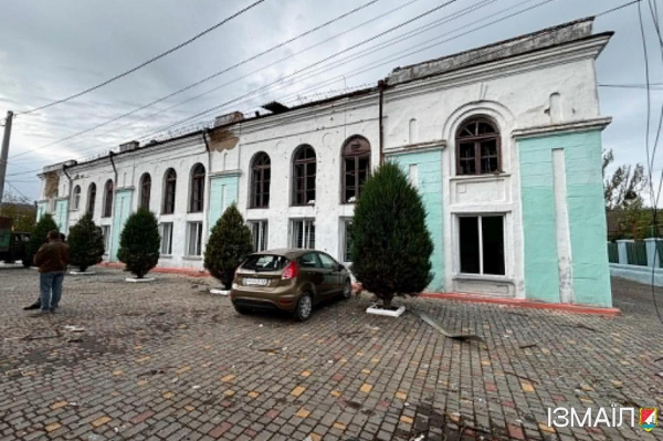 В Ізмаїлі йде ліквідація наслідків нічної атаки