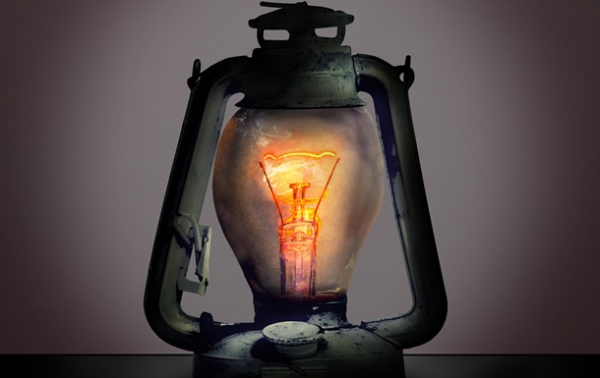 Ученые объяснили, почему люди боятся темноты