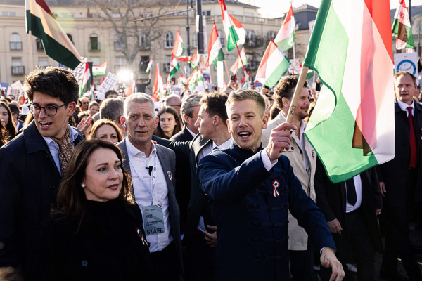 Вибори в Угорщині: чи перепливе Орбан через Тису 
