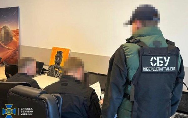 В Одессе раскрыли колл-центр, который ежемесячно "зарабатывал" $100 тысяч