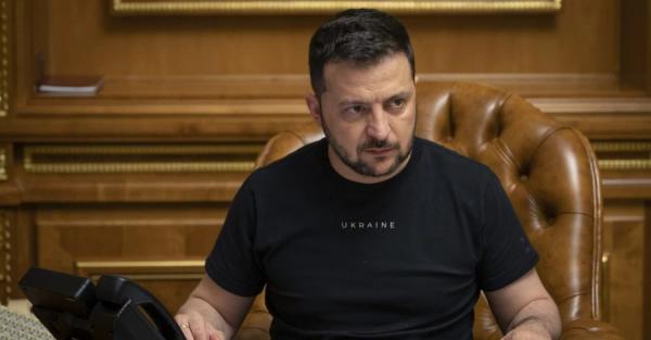 Зеленський затвердив санкції проти більш ніж 120 командирів та релігійних пропагандистів РФ 