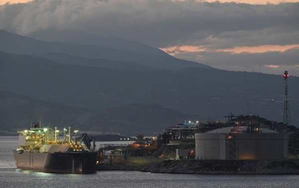 Европа вводит запрет на импорт российского СПГ