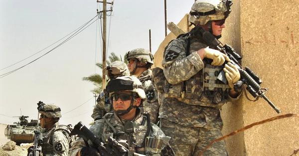 У США чоловіків з 18 років автоматично ставитимуть на військовий облік - за відмову загрожує в'язниця та штрафи  