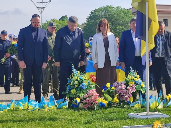 У День Пам&rsquo;яті та Перемоги Ізмаїл вшанував подвиг ветеранів Другої світової та захисників України