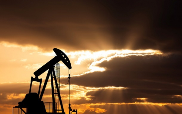 Цены вырастут: запасы нефти рекордно падают - СМИ