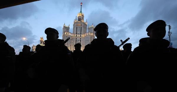 Парад перемоги на Червоній площі: без танків, суворовців та інтернету 