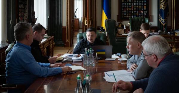 Зеленський та Фіцо готують особисту зустріч та домовилися налагодити відносини між країнами   