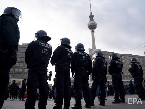Полиция Германии провела рейд в деле нелегальных работников. Среди них были женщины-украинки