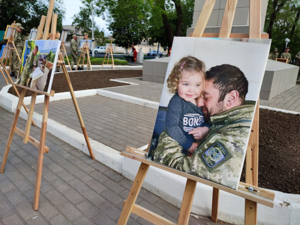 В Измаиле побывала передвижная фотовыставка «Непокоренный юг» (видео)