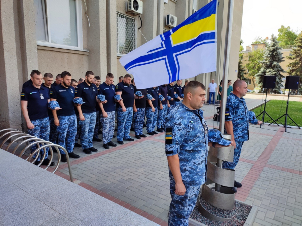 В Измаиле подняли флаг Военно-морских Сил Украины (видео)