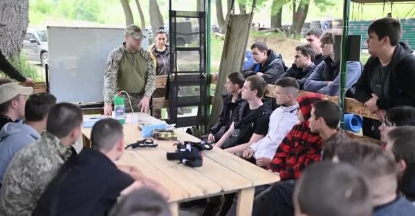 Мобілізація студентів та викладачів під час канікул: Міносвіти та Міноборони роз'яснили, що буде далі 